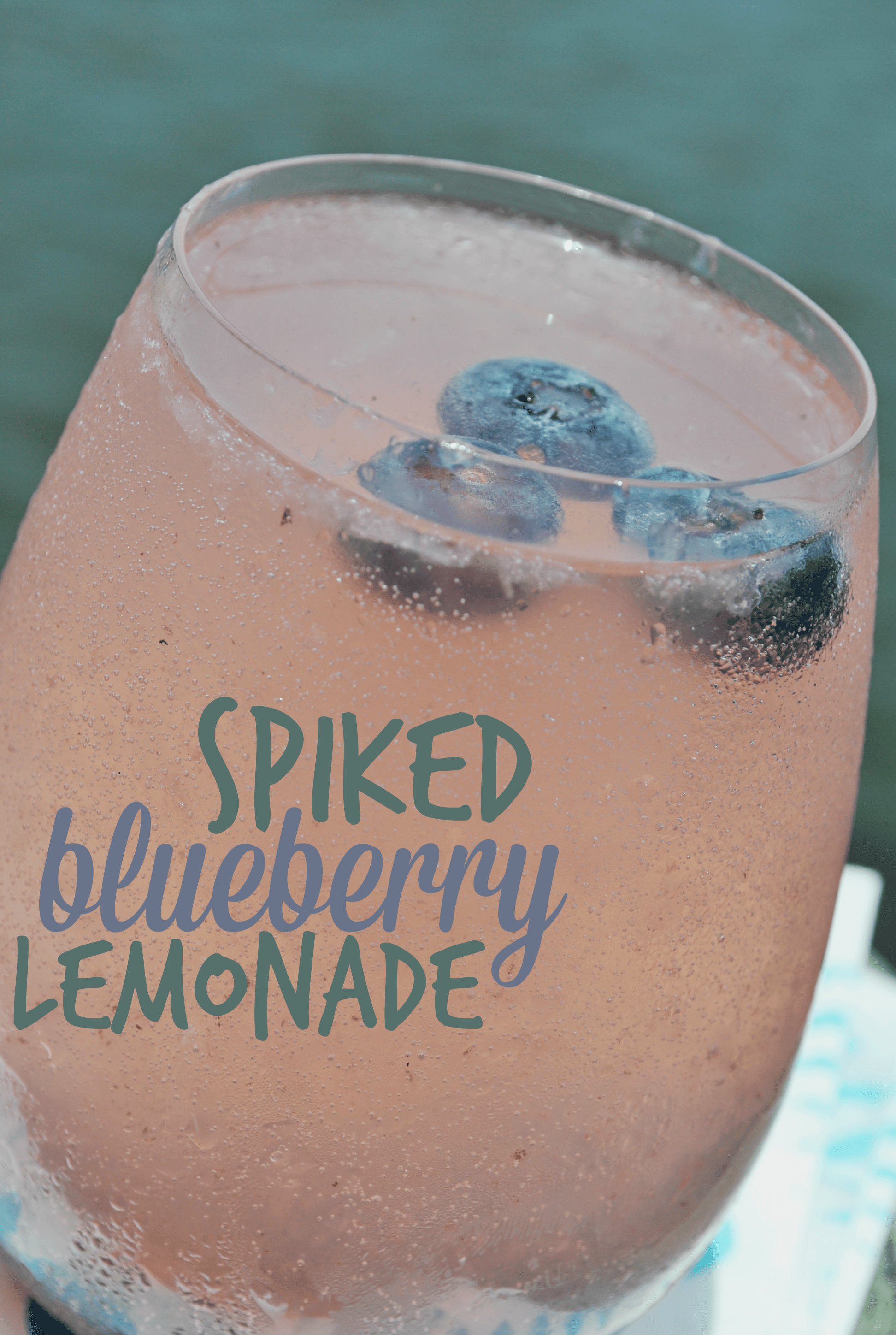 If you like mimosas, you'll love this spiked blueberry lemonade. A blueberry bubbly drink to remember!