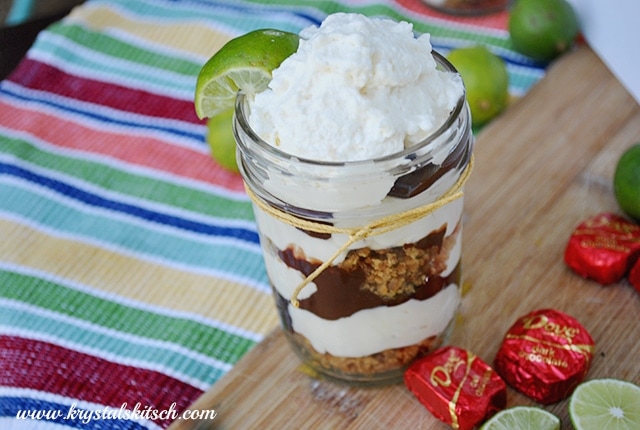 Summer is best for no bake desserts, and this key lime pie parfait recipe is so delicious! Add Dove Dark Chocolate for a sweet variation to this Florida favorite.