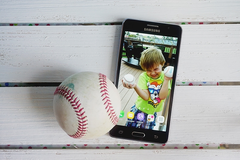 How to Save Money at a Baseball Game