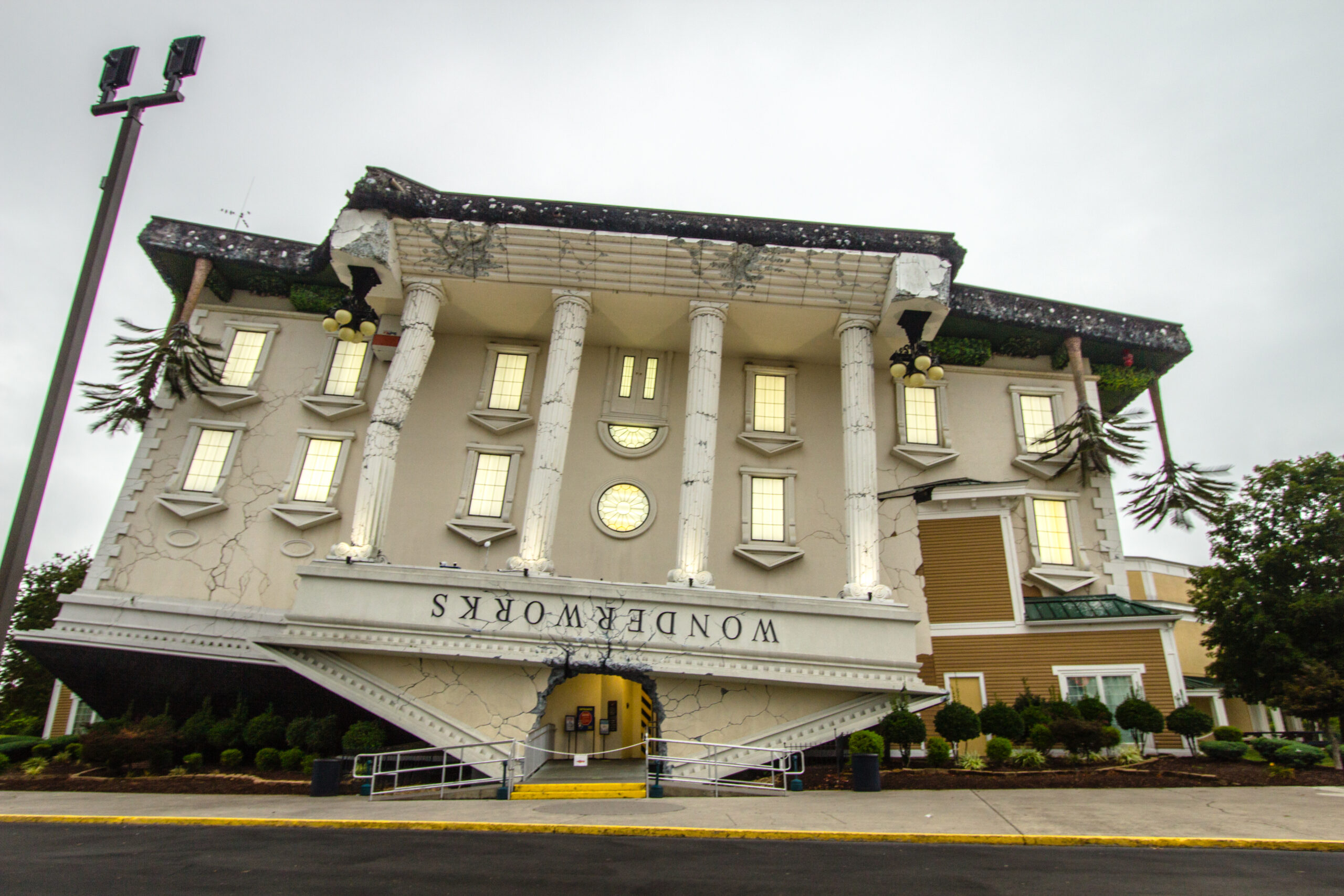 7 Reasons To Explore Wonderworks If You Are Visiting Pigeon Forge For The Very First Time