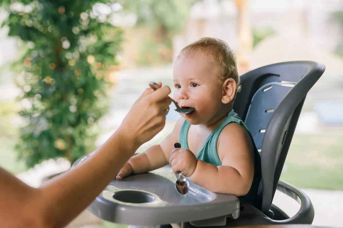 How To Introduce Solid Foods To Baby